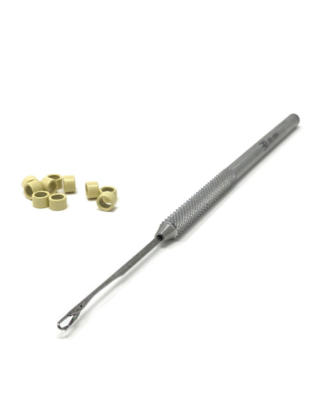 Uncinetto per l'applicazione delle extension