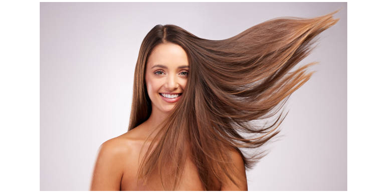 Come applicare le extension capelli da sola: guida ai metodi fai da te 